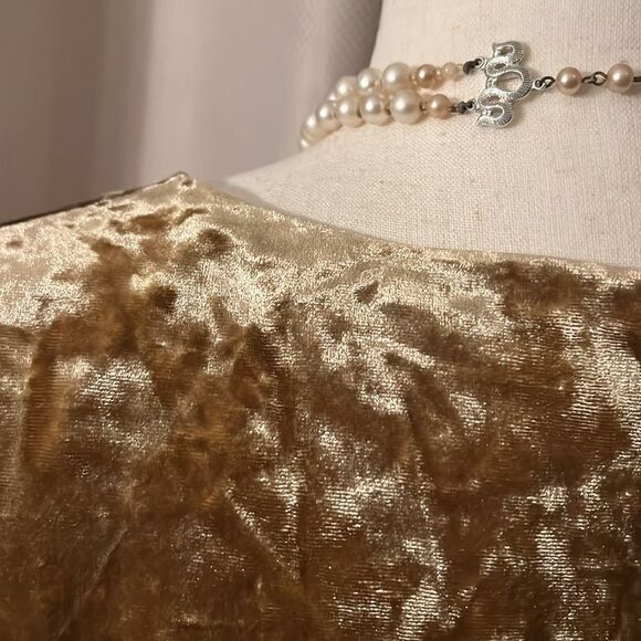 Ralph Lauren Women’s 8 crushed velvet gorgeous holiday gold formal midi dress - Picture 10 of 16